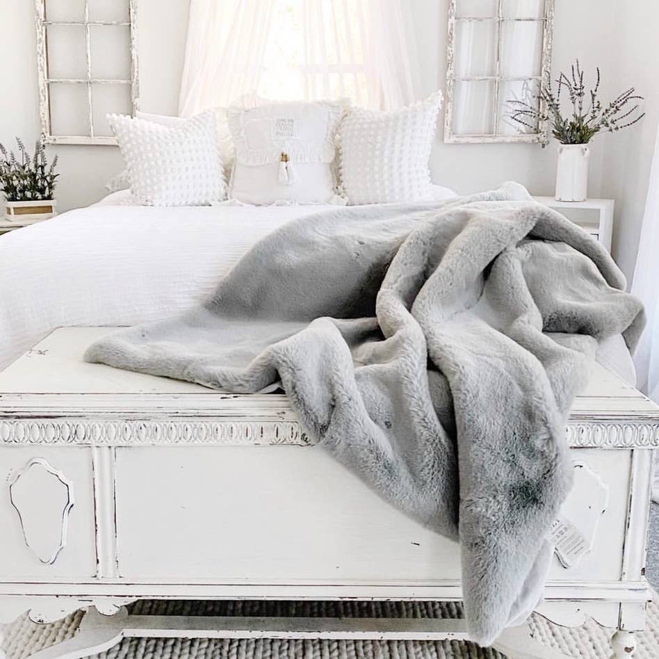 Luxury Fur Throw