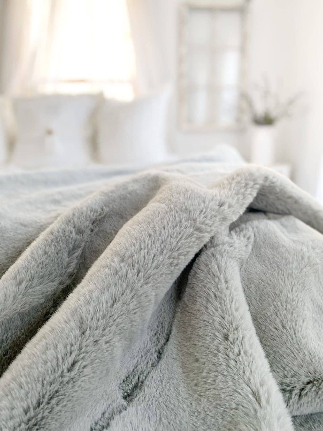 Luxury Fur Throw