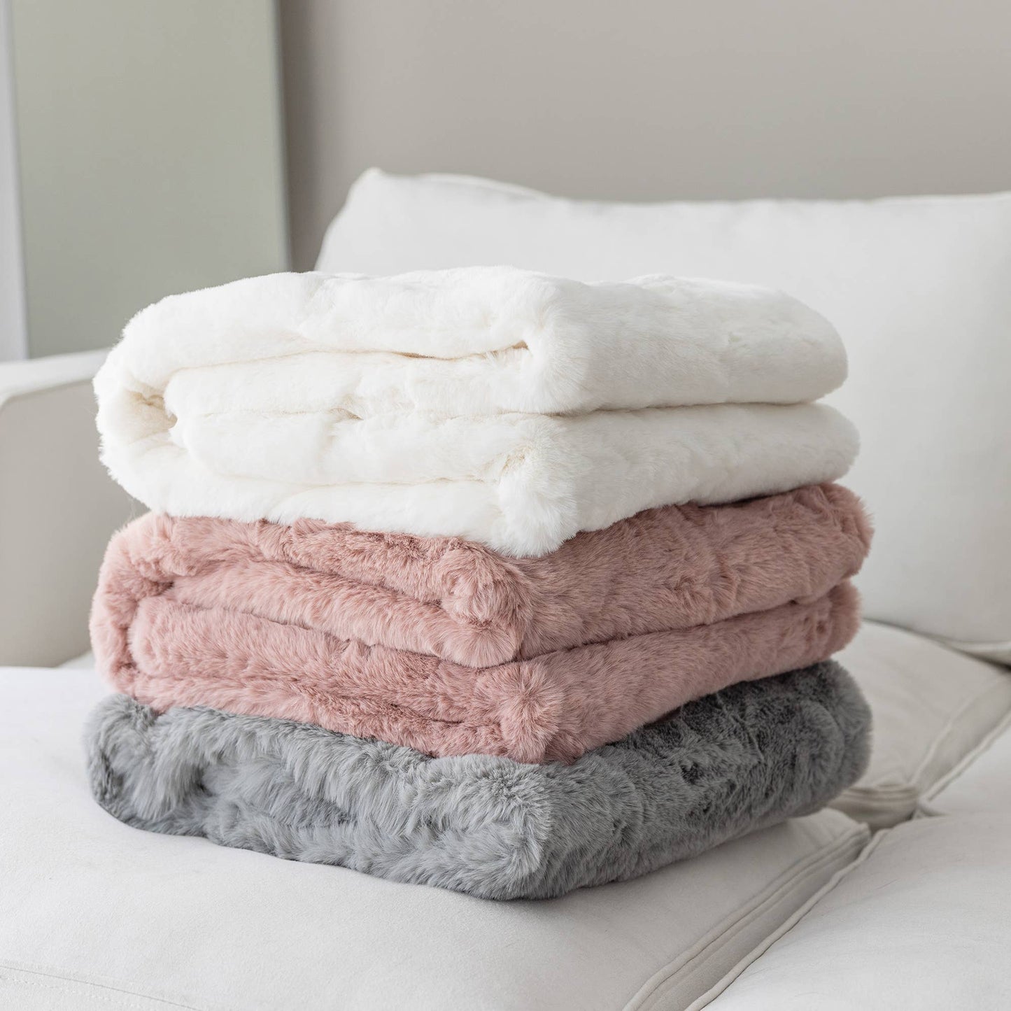 Luxury Fur Throw